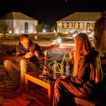 The White Camp - Your Merzouga Luxury Desert Camp & Erg Chebbi Dunes Camel Riding Esterno foto