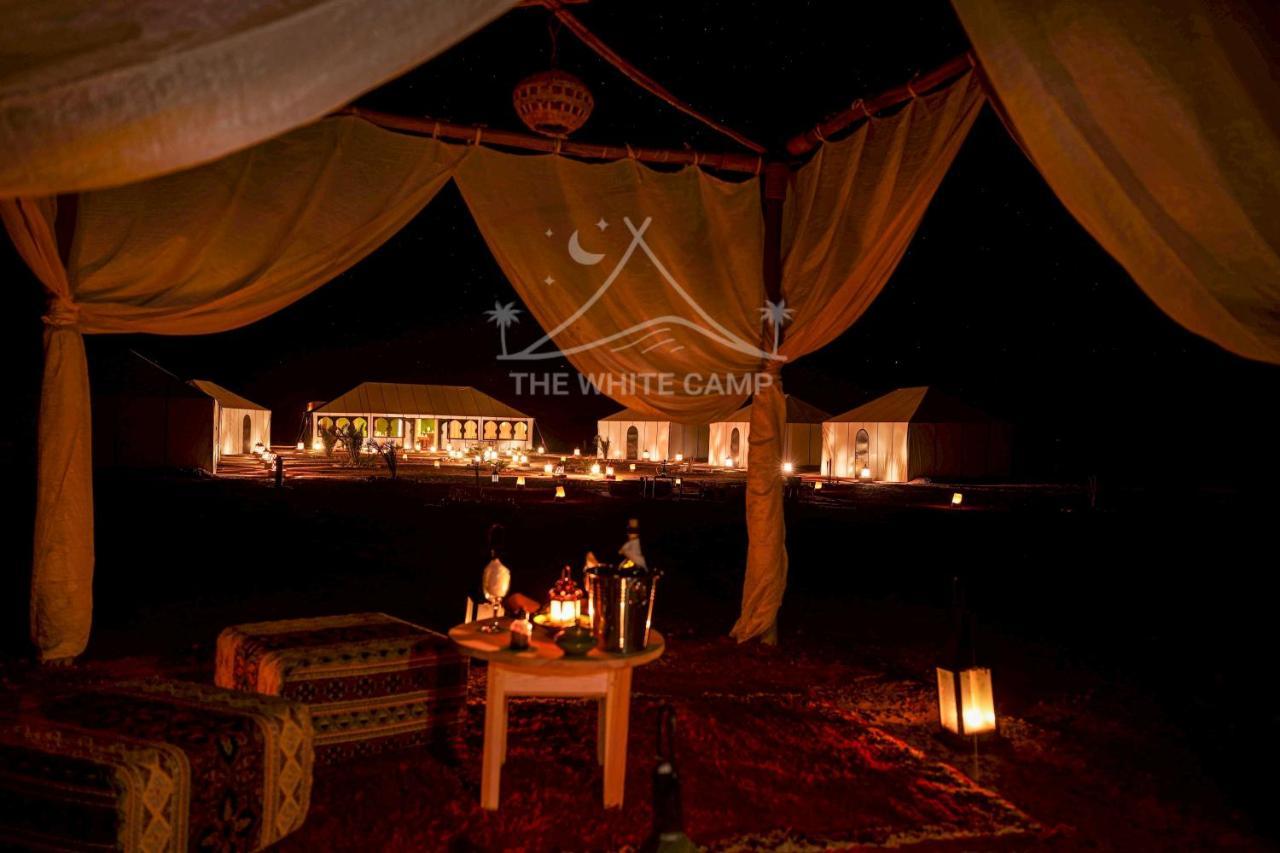 The White Camp - Your Merzouga Luxury Desert Camp & Erg Chebbi Dunes Camel Riding Esterno foto