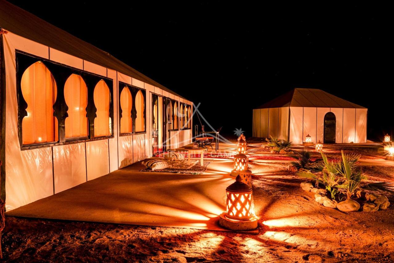 The White Camp - Your Merzouga Luxury Desert Camp & Erg Chebbi Dunes Camel Riding Esterno foto