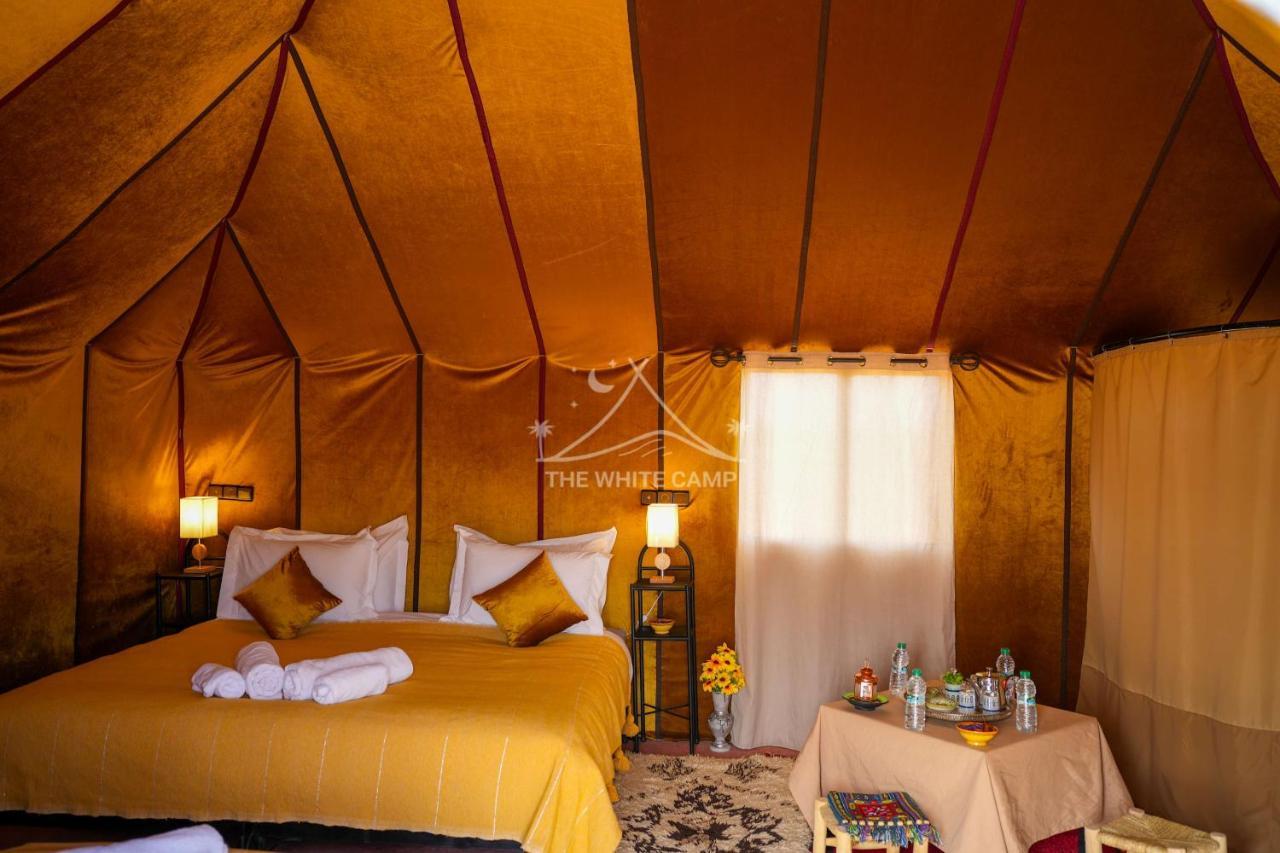 The White Camp - Your Merzouga Luxury Desert Camp & Erg Chebbi Dunes Camel Riding Esterno foto
