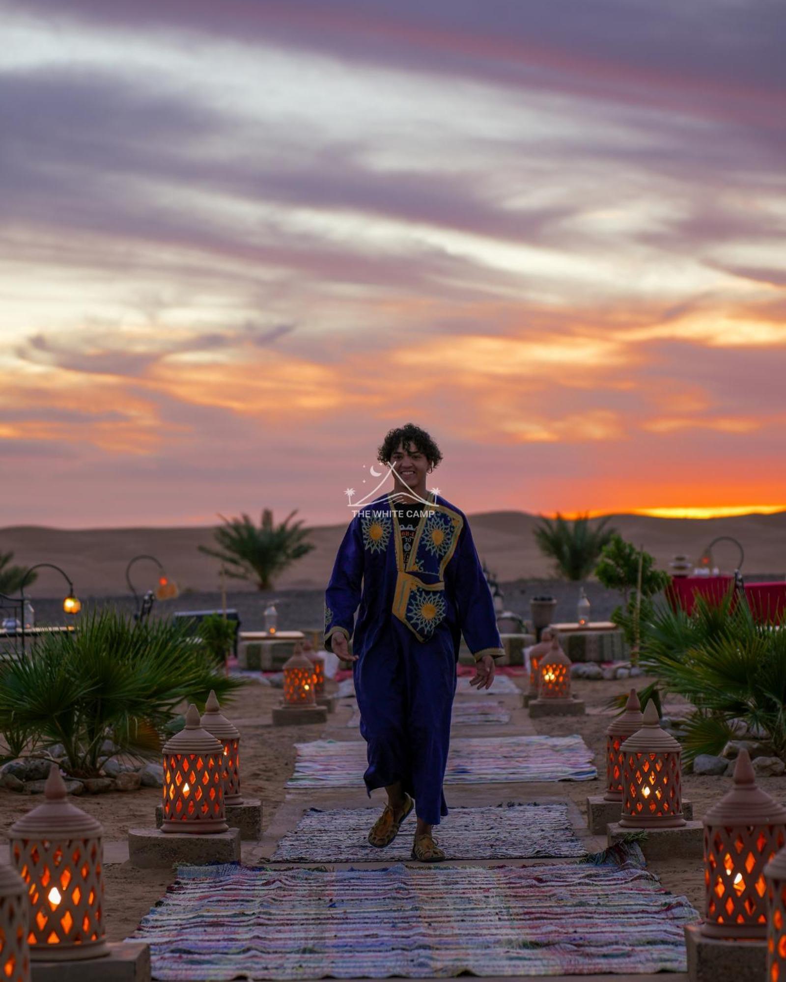 The White Camp - Your Merzouga Luxury Desert Camp & Erg Chebbi Dunes Camel Riding Esterno foto